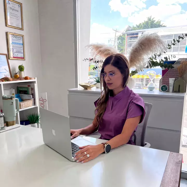 Lic. Magdalena Odette Díaz Jiménez, Licenciada en Nutrición y revisora editorial de Nutricion.cc